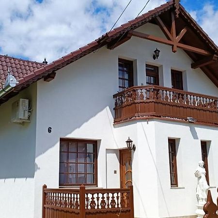 Rozsa Apartman Zalakaros Διαμέρισμα Εξωτερικό φωτογραφία