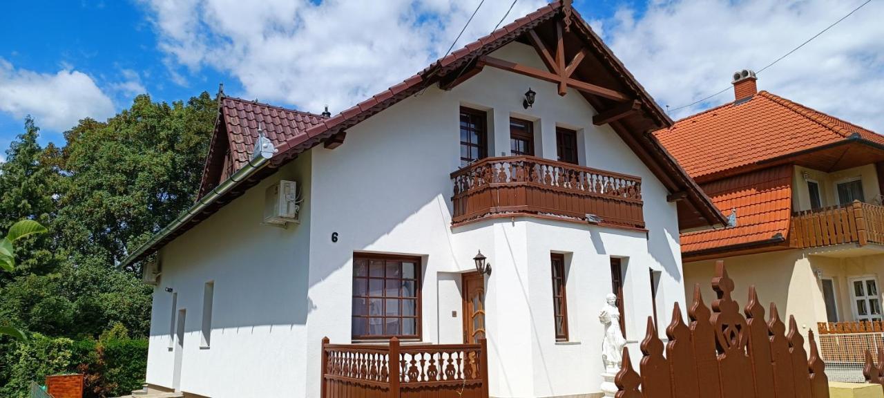 Rozsa Apartman Zalakaros Διαμέρισμα Εξωτερικό φωτογραφία