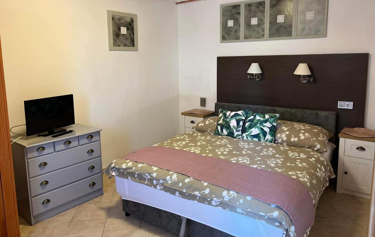 Rozsa Apartman Zalakaros Διαμέρισμα Εξωτερικό φωτογραφία